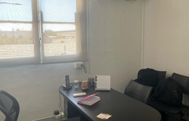 Excelente Venta Comercial Con Derecho A Llave