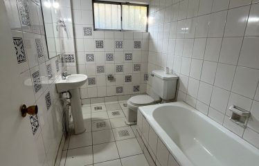 Casa Comercial En Arriendo En Vitacura