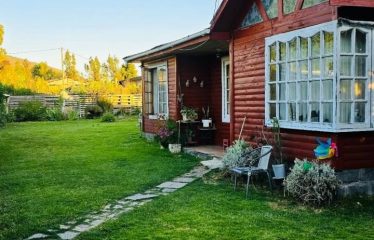 Hermosa Parcela con casa principal dos cabañas adicionales