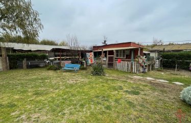 Hermosa Parcela con casa principal dos cabañas adicionales