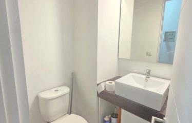Excelente oficina, sector Parque Arauco