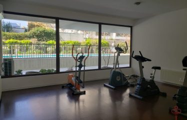 Departamento de 3 dormitorios con terraza en Vitacura