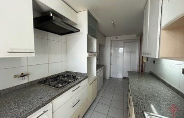 Departamento de 4 dormitorios con terraza en Las Condes