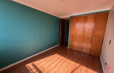 Departamento de 4 dormitorios con terraza en Las Condes